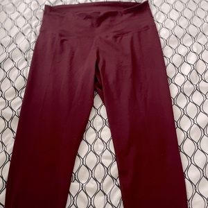Old Navy Active Powerpress Leggings Maroon